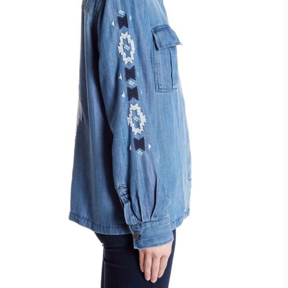 Rails Embroidered Smith Denim Shacket - Picture 2 of 10